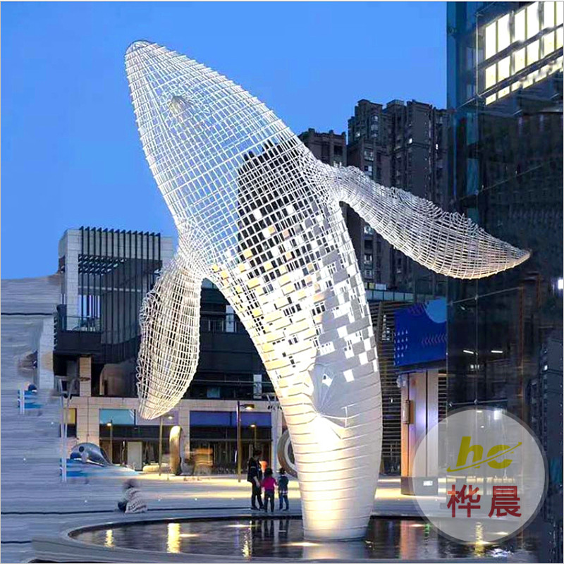 廠家定制大型不銹鋼雕塑鏡面發(fā)光圓環(huán)鏤空抽象園林景觀廊架雕塑