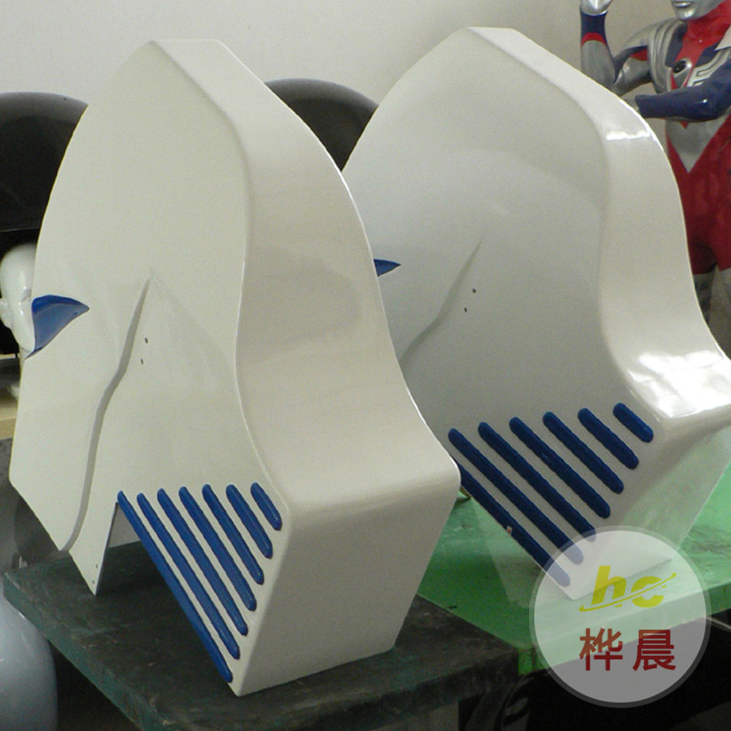 玻璃鋼設(shè)備外殼/農(nóng)機罩引擎罩/無人駕駛車整流罩